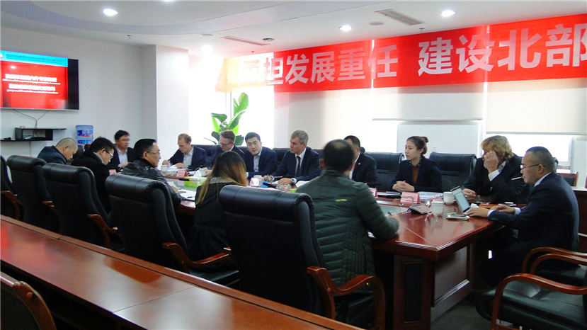 成都天翔環(huán)境與德國(guó)歐綠?？腿藖砑瘓F(tuán)洽談