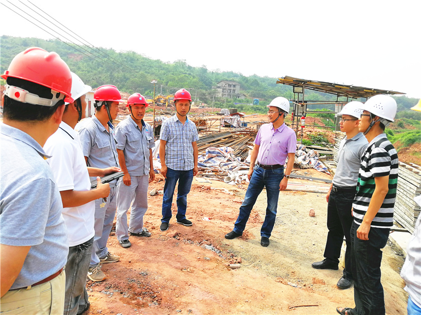 集團第二檢查組檢查市保安服務公司、華源水投安全生產(chǎn)和防汛減災等各項工作